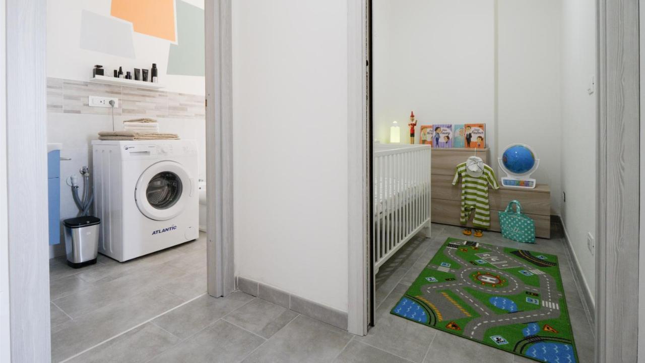 Babyaccommodation Family Panoramic I Pietra Ligure Exterior photo